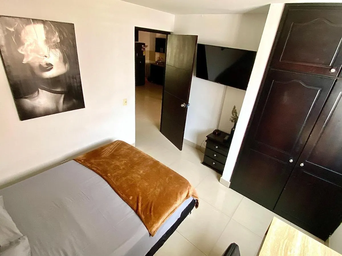 Moderno 2 Habitaciones 2 Cuadras Del La 70 Wfh Medellín Apartamento